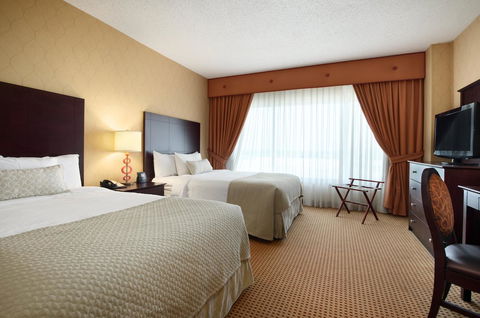 Embassy Suites Huntsville - Click Find 8