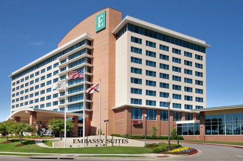 Embassy Suites Huntsville - Click Find 2