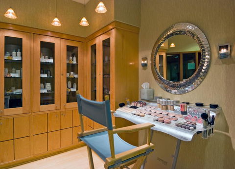 Embassy Suites Huntsville - Click Find 17