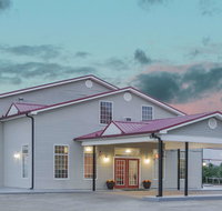 Super 8 by Wyndham Talladega AL