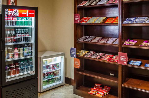 Comfort Suites North Mobile - Bet 4u 14