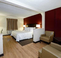 Red Roof Inn PLUS Suites Opelika
