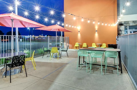 Home2 Suites By Hilton Foley - Click Find 17
