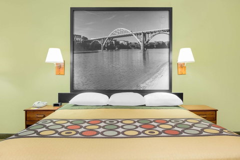 Super 8 By Wyndham Eufaula - Click Find 25