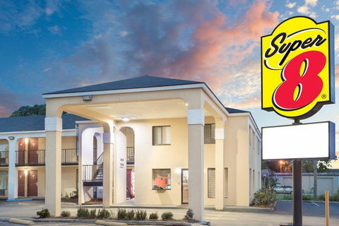 Super 8 By Wyndham Eufaula - Click Find 1