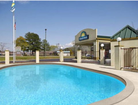 Days Inn By Wyndham Eufaula AL - Click Find 19