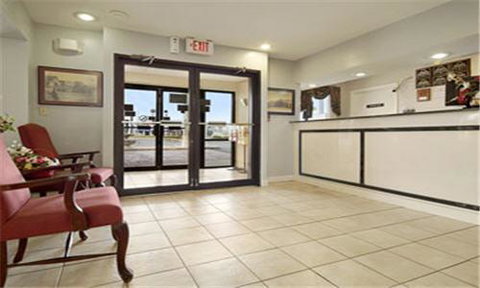 Days Inn By Wyndham Enterprise - Click Find 12
