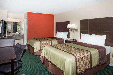 Days Inn By Wyndham Enterprise - Click Find 4