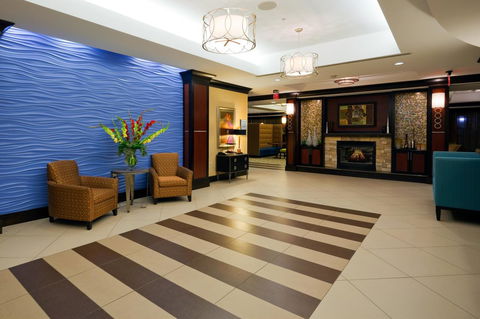 Holiday Inn Express Hotel & Suites Mobile Saraland - Bet 4u 1