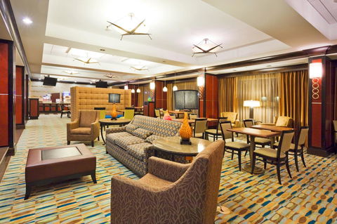 Holiday Inn Express Hotel & Suites Mobile Saraland - Bet 4u 8