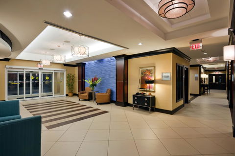 Holiday Inn Express Hotel & Suites Mobile Saraland - Bet 4u 6