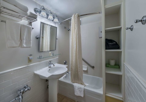 Baranof Downtown, BW Signature Collection - Click Find 23