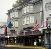 Alaskan Hotel and Bar