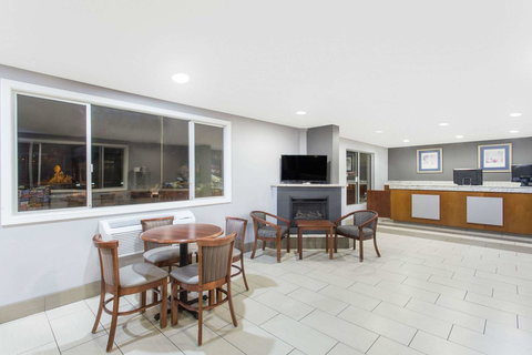 Travelodge By Wyndham Williams Grand Canyon - Bet 4u 9