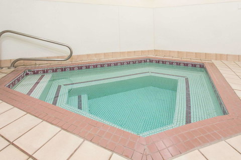 Travelodge By Wyndham Williams Grand Canyon - Bet 4u 10