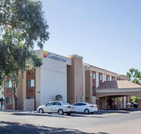 Comfort Inn  Suites North Glendale - Bell Road