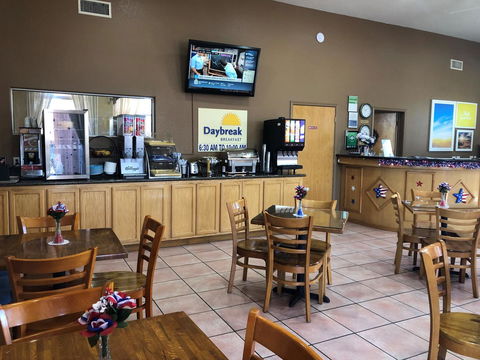 Days Inn By Wyndham Bullhead City - Bridge Guide 21