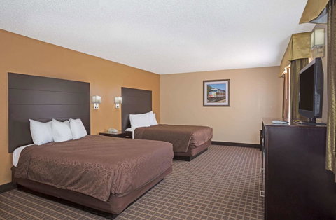 Howard Johnson By Wyndham Williams - Bet 4u 14