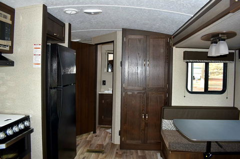 Grand Canyon RV Glamping - Bet 4u 33