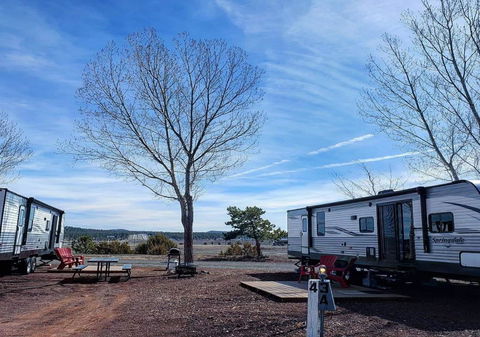 Grand Canyon RV Glamping - Bet 4u 9
