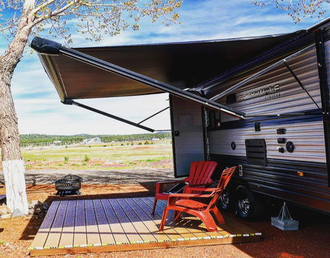 Grand Canyon RV Glamping - Bet 4u 1
