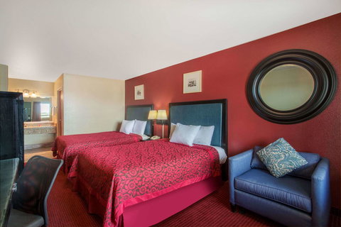 Days Inn By Wyndham Buckeye - Bet 4u 1