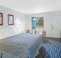 Days Inn by Wyndham Hardy