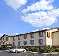 Super 8 by Wyndham Russellville
