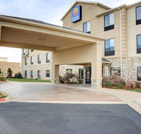 Comfort Inn  Suites Russellville I-40