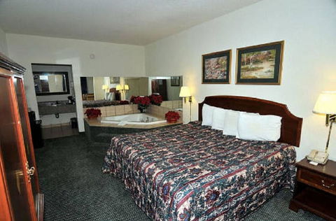 Fairview Suites Blytheville - Click Find 3