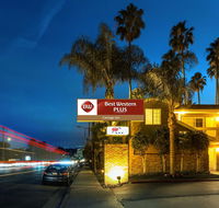 Best Western Plus Carriage Inn