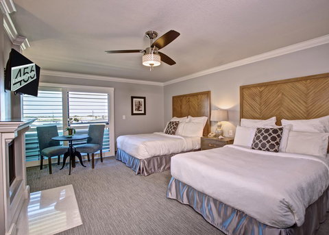 456 Embarcadero Inn & Suites - Click Find 14