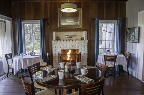 Inn At Schoolhouse Creek - Click Find 27