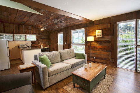 Inn At Schoolhouse Creek - Click Find 14
