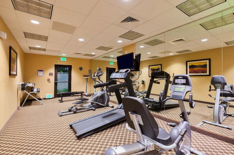 Holiday Inn Express Hotel & Suites Atascadero - Click Find 5