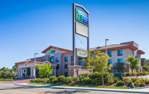 Holiday Inn Express Hotel & Suites Atascadero - Click Find 25
