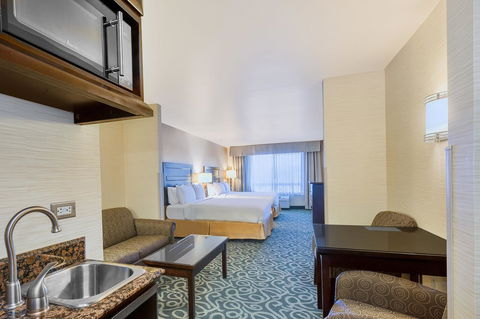 Holiday Inn Express Hotel & Suites Atascadero - Click Find 6