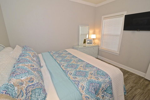 Park Avenue 109 Condo - Click Find 12