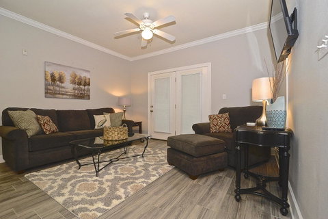 Park Avenue 109 Condo - Click Find 0