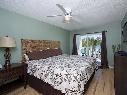 949 West Beach Condo - Bet 4u 6