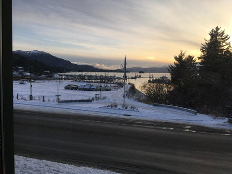 Harbor Haven At Auke Bay - Click Find 0