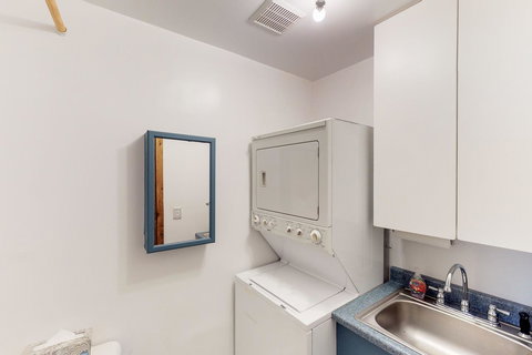 Alpina Cabin - Bet 4u 17