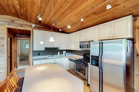 Alpina Cabin - Bet 4u 4