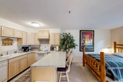 East Condo# 210 - Click Find 6