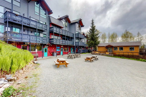 East Condo# 210 - Click Find 2