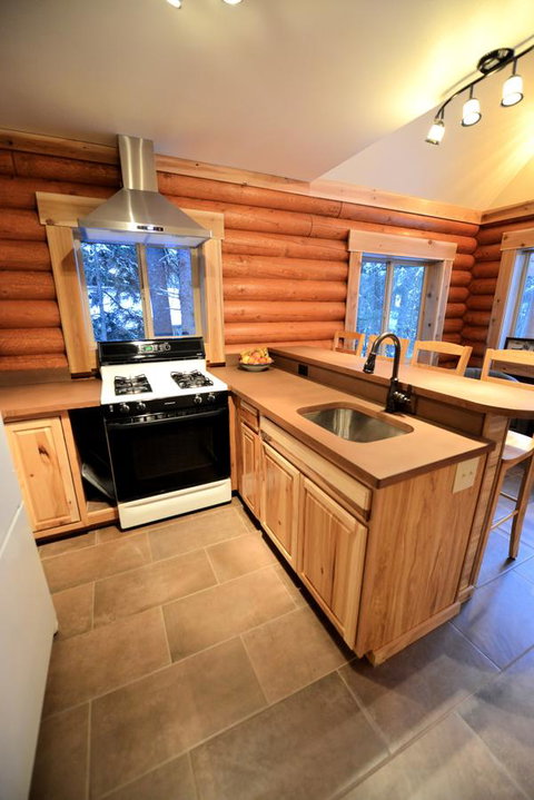 Placer Cabin - Click Find 9