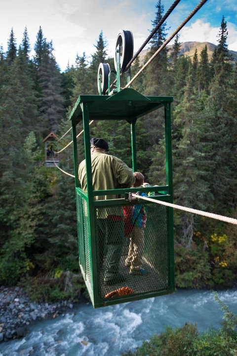 Glacier Cabin - Click Find 13