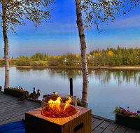 1 LUX STAY - Views - Water Front-Location/Aurora
