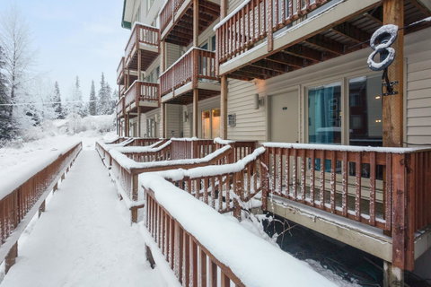Alyeska West #708 - Click Find 14