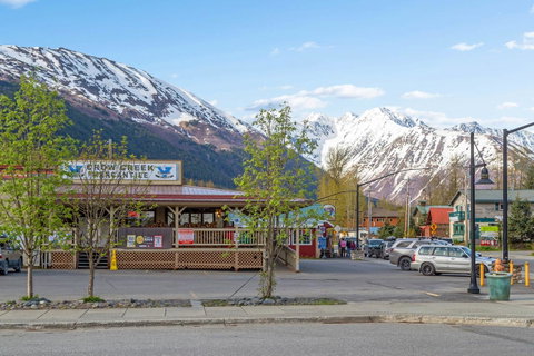 Alyeska West #708 - Click Find 21